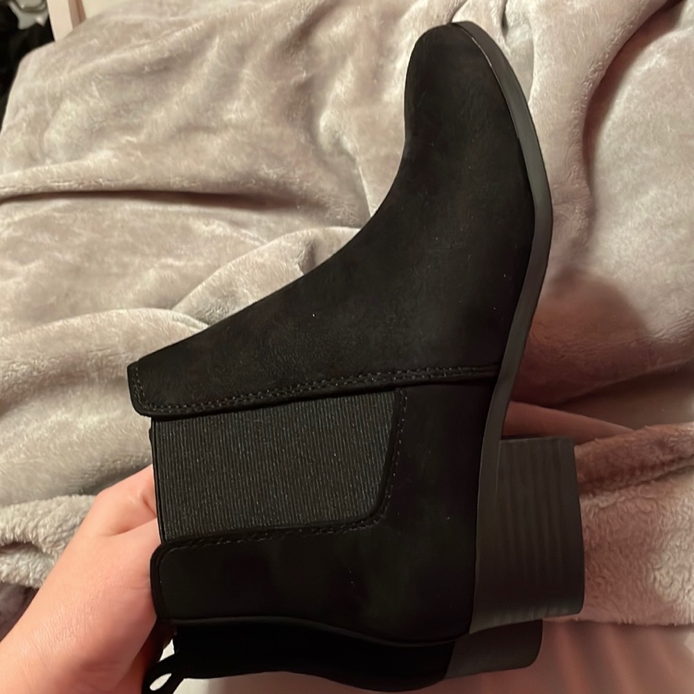 Black boots